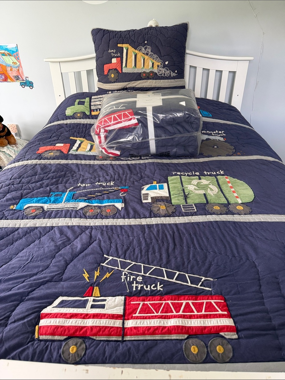 Pottery Barn Kids Navy Truck Appliqué Comforter with Red, Green, Blue Accents